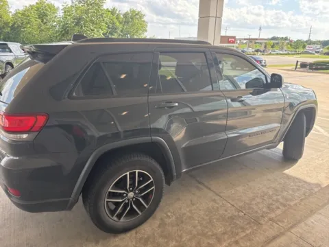 More photos of 2017 Jeep Grand Cherokee Trailhawk at Jim Norton Chevrolet, OK