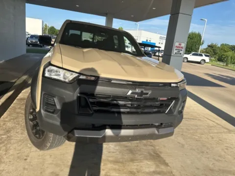 Photos of 2024 Chevrolet Colorado Trail Boss for sale in Broken Arrow, OK at Jim Norton Chevrolet