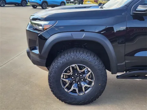 More photos of 2026 Chevrolet Colorado ZR2 at Jim Norton Chevrolet, OK
