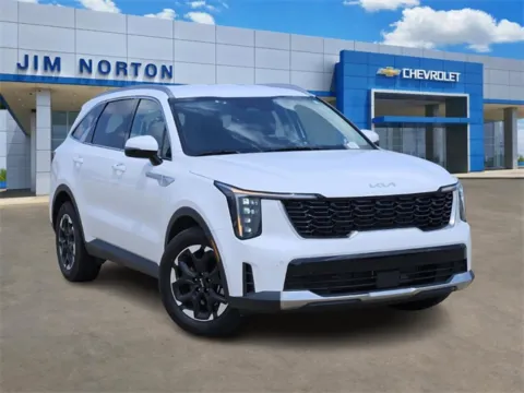 White 2024 Kia Sorento S for sale in Broken Arrow, OK