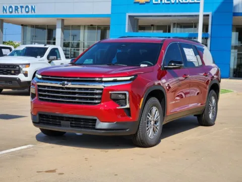 Photos of 2026 Chevrolet Traverse LT for sale in Broken Arrow, OK at Jim Norton Chevrolet