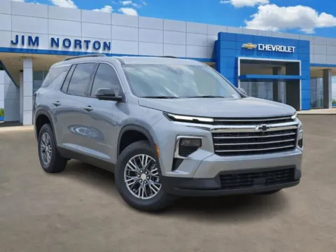 Gray 2026 Chevrolet Traverse LT for sale in Broken Arrow, OK
