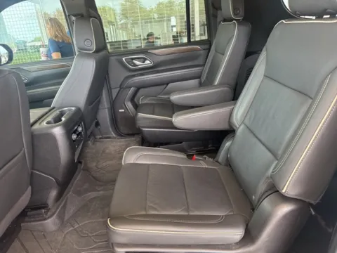 More photos of 2024 Chevrolet Suburban Premier at Jim Norton Chevrolet, OK