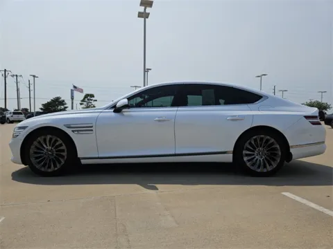 More photos of 2022 Genesis G80 2.5T at Jim Norton Chevrolet, OK