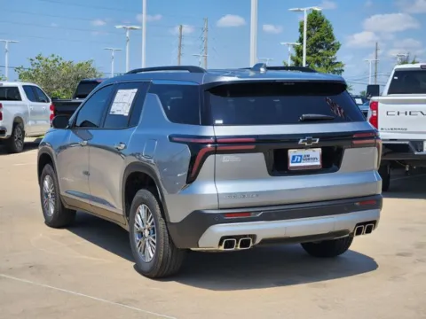 More photos of 2026 Chevrolet Traverse LT at Jim Norton Chevrolet, OK