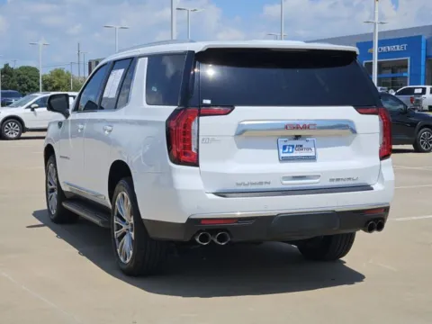 More photos of 2021 GMC Yukon Denali at Jim Norton Chevrolet, OK