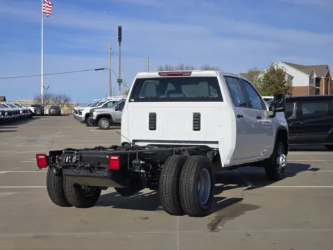More photos of 2025 Chevrolet Silverado 3500HD Work Truck at Jim Norton Chevrolet, OK