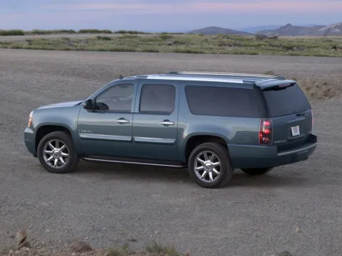 Black 2014 GMC Yukon XL Denali for sale in Broken Arrow, OK