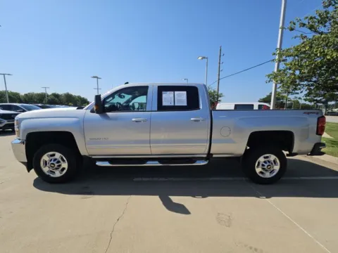 More photos of 2016 Chevrolet Silverado 2500HD LT at Jim Norton Chevrolet, OK