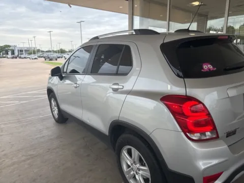 More photos of 2022 Chevrolet Trax LT at Jim Norton Chevrolet, OK