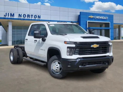 White 2025 Chevrolet Silverado 3500HD Work Truck for sale in Broken Arrow, OK