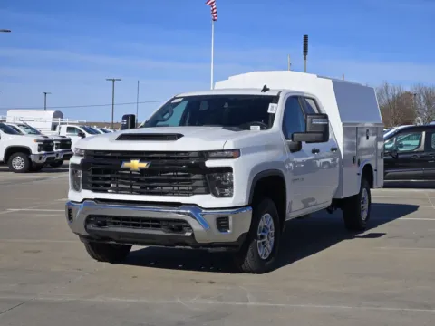 Photos of 2025 Chevrolet Silverado 2500HD Work Truck for sale in Broken Arrow, OK at Jim Norton Chevrolet