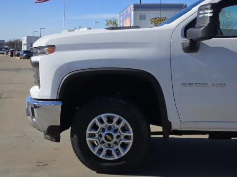 More photos of 2025 Chevrolet Silverado 2500HD Work Truck at Jim Norton Chevrolet, OK