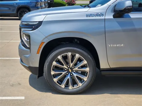 More photos of 2025 Chevrolet Tahoe High Country at Jim Norton Chevrolet, OK