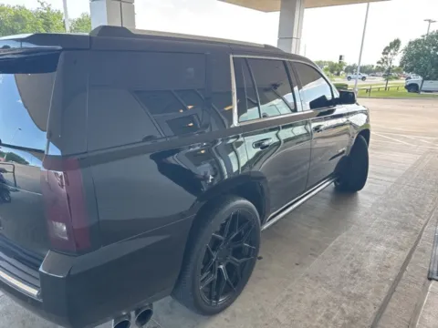 More photos of 2017 GMC Yukon Denali at Jim Norton Chevrolet, OK
