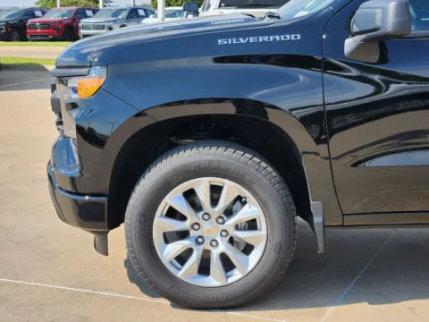 More photos of 2026 Chevrolet Silverado 1500 Custom at Jim Norton Chevrolet, OK