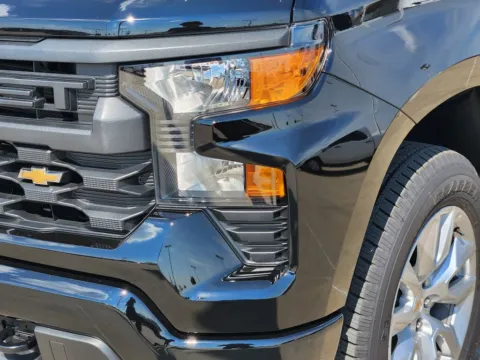 More photos of 2026 Chevrolet Silverado 1500 Custom at Jim Norton Chevrolet, OK