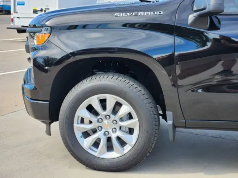 More photos of 2026 Chevrolet Silverado 1500 Custom at Jim Norton Chevrolet, OK