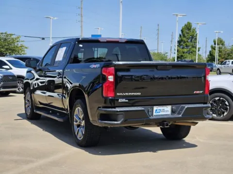 More photos of 2019 Chevrolet Silverado 1500 RST at Jim Norton Chevrolet, OK