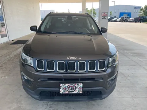 Photos of 2018 Jeep Compass Latitude for sale in Broken Arrow, OK at Jim Norton Chevrolet