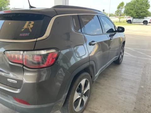 More photos of 2018 Jeep Compass Latitude at Jim Norton Chevrolet, OK