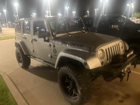 Silver 2018 Jeep Wrangler JK Unlimited Sahara for sale in Broken Arrow, OK