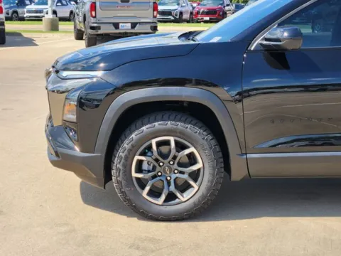 More photos of 2026 Chevrolet Equinox ACTIV at Jim Norton Chevrolet, OK