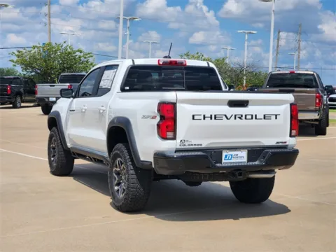 More photos of 2026 Chevrolet Colorado ZR2 at Jim Norton Chevrolet, OK