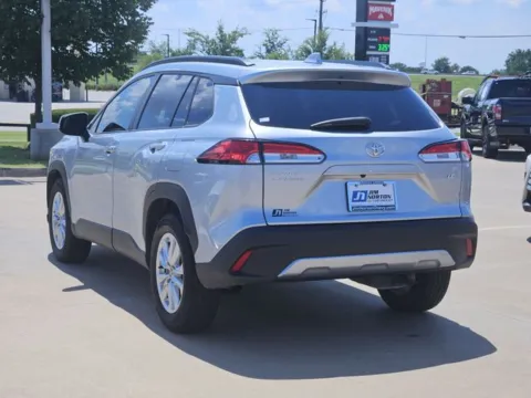 More photos of 2023 Toyota Corolla Cross LE at Jim Norton Chevrolet, OK