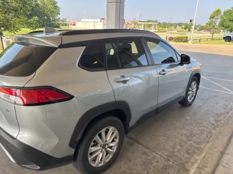 More photos of 2023 Toyota Corolla Cross LE at Jim Norton Chevrolet, OK