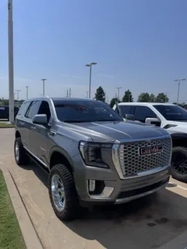 Gray 2021 GMC Yukon Denali for sale in Broken Arrow, OK