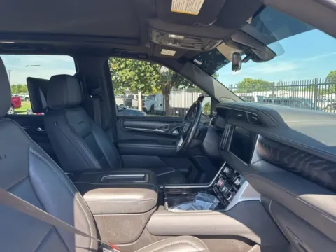 More photos of 2021 GMC Yukon Denali at Jim Norton Chevrolet, OK