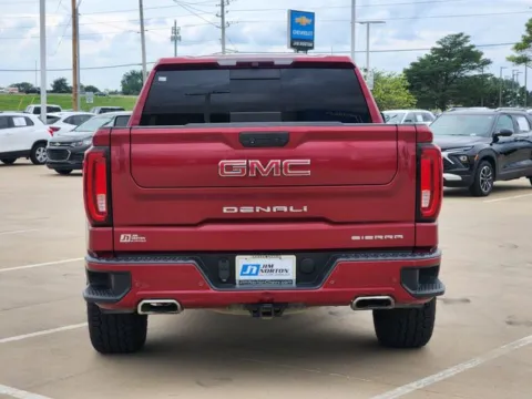 More photos of 2019 GMC Sierra 1500 Denali at Jim Norton Chevrolet, OK