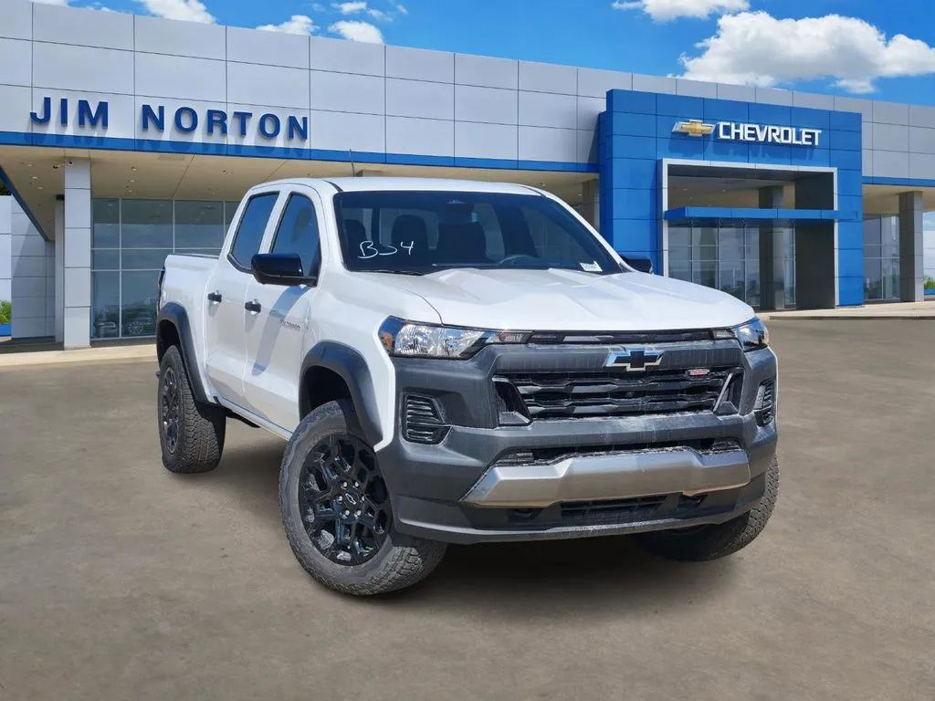 White 2026 Chevrolet Colorado Trail Boss for sale in Broken Arrow, OK