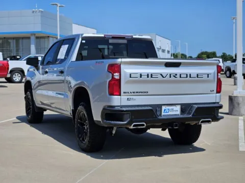 More photos of 2021 Chevrolet Silverado 1500 LT Trail Boss at Jim Norton Chevrolet, OK