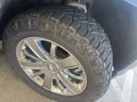 More photos of 2017 Chevrolet Silverado 1500 High Country at Jim Norton Chevrolet, OK