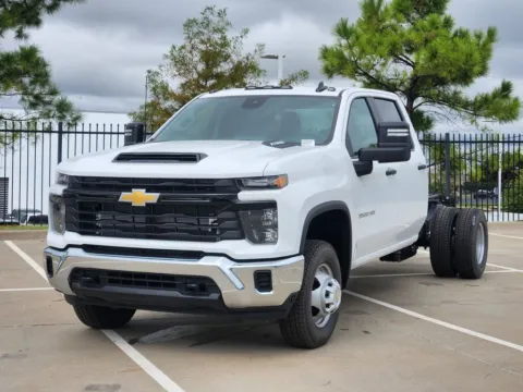 Photos of 2025 Chevrolet Silverado 3500HD Work Truck for sale in Broken Arrow, OK at Jim Norton Chevrolet