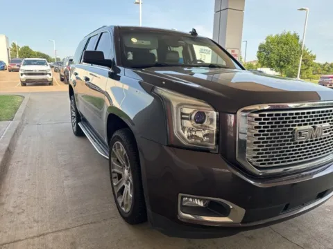 More photos of 2016 GMC Yukon SLE at Jim Norton Chevrolet, OK