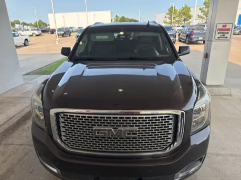 Another view of 2016 GMC Yukon SLE for sale in Broken Arrow, OK at Jim Norton Chevrolet