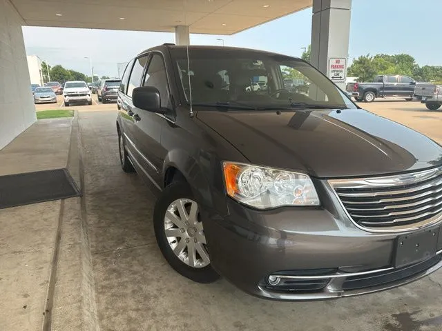 Gray 2015 Chrysler Town & Country Touring for sale in Broken Arrow, OK