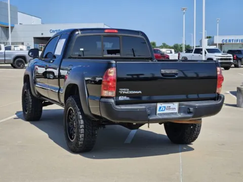 More photos of 2015 Toyota Tacoma at Jim Norton Chevrolet, OK