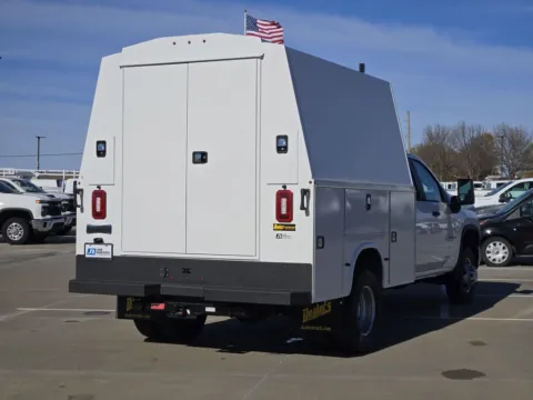 More photos of 2025 Chevrolet Silverado 3500HD Work Truck at Jim Norton Chevrolet, OK