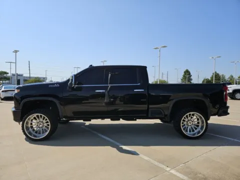 More photos of 2023 Chevrolet Silverado 2500HD High Country at Jim Norton Chevrolet, OK