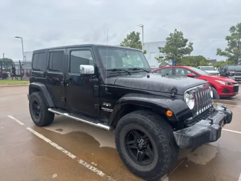 Black 2017 Jeep Wrangler Unlimited Sahara for sale in Broken Arrow, OK
