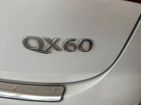More photos of 2014 INFINITI QX60 at Jim Norton Chevrolet, OK