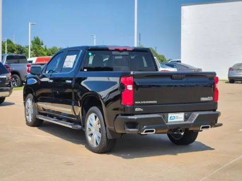 More photos of 2025 Chevrolet Silverado 1500 High Country at Jim Norton Chevrolet, OK