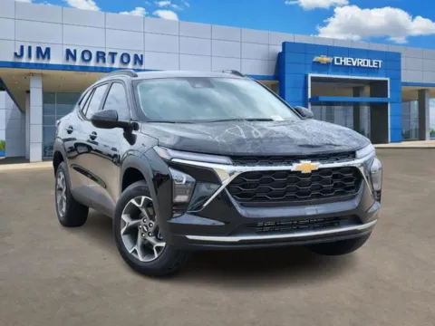 Black 2025 Chevrolet Trax LT for sale in Broken Arrow, OK