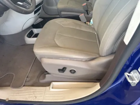 More photos of 2019 Chrysler Pacifica LX at Jim Norton Chevrolet, OK