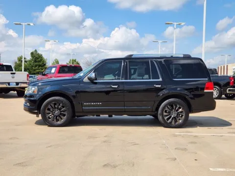 More photos of 2017 Lincoln Navigator Select at Jim Norton Chevrolet, OK