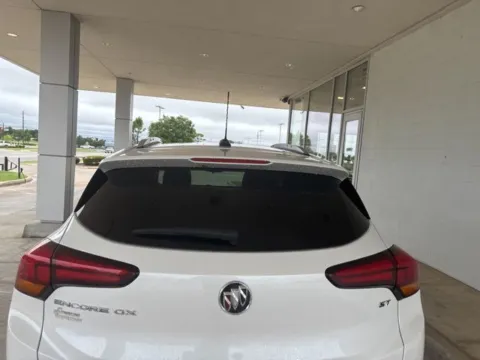 More photos of 2023 Buick Encore GX Select at Jim Norton Chevrolet, OK